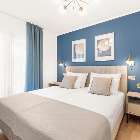 פורץ Apartments Villa Ana מראה חיצוני תמונה
