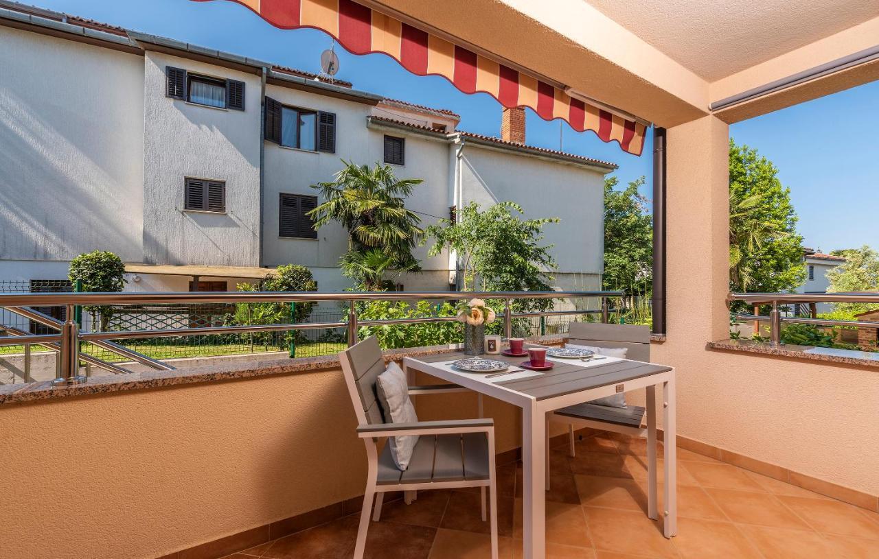 פורץ Apartments Villa Ana מראה חיצוני תמונה