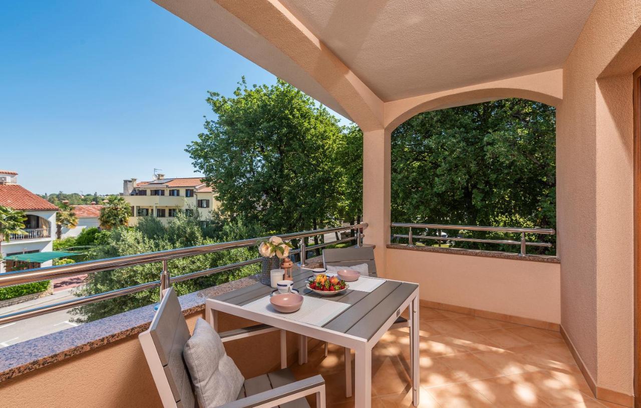 פורץ Apartments Villa Ana מראה חיצוני תמונה